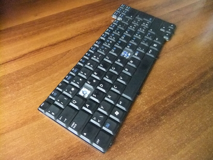 HP Compaq tastatura ispravna bez 2 tipke