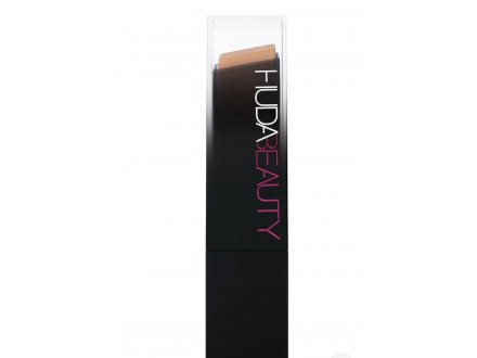 HUDA BEAUTY #FAUXFILTER SKIN FINISH BUILDABLE COVERAGE