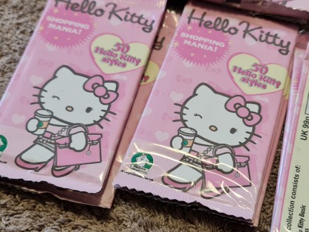 Hello Kitty kesica za Shopping Mania album