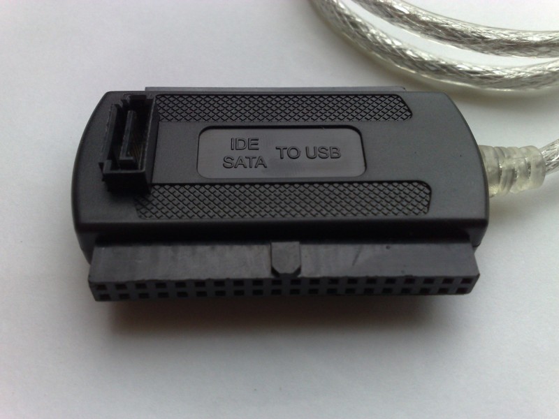 IDE/SATA na USB 2.0 adapter