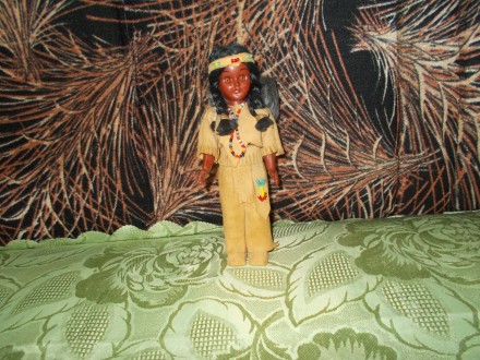 Indijanka Carlson Dolls - stara lutka iz 60-ih - 19 cm