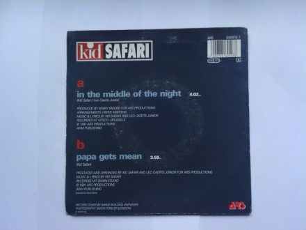 Kid Safari - In The Middle Of The Night