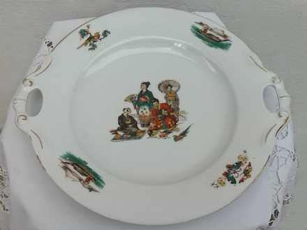 Kolekcionarski Porcelanski  tanjir iz  1930g