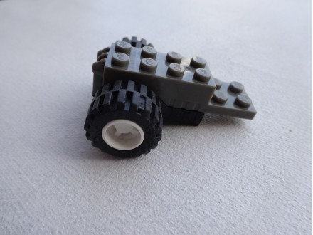 LEGO Pull back 6 x 2 motor