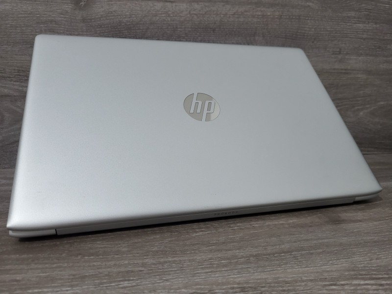 Laptop HP ProBook 470 G5 i5-8250U 8GB SSD 256GB+1TB FHD
