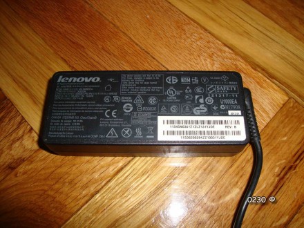 Lenovo laptop punjac 45N0301 20V 4.5A