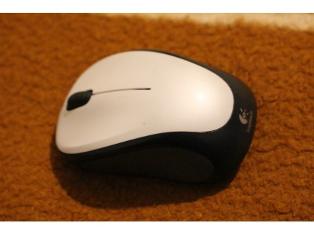 Logitech M235 Wireless Mouse, Invisible Optic