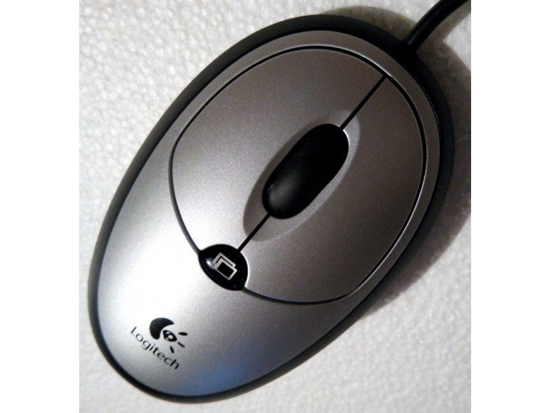 Logitech ULTRAX optički miš USB
