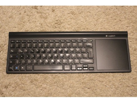 Logitech Wireless All-In-One Keyboard TK820 Touchpad