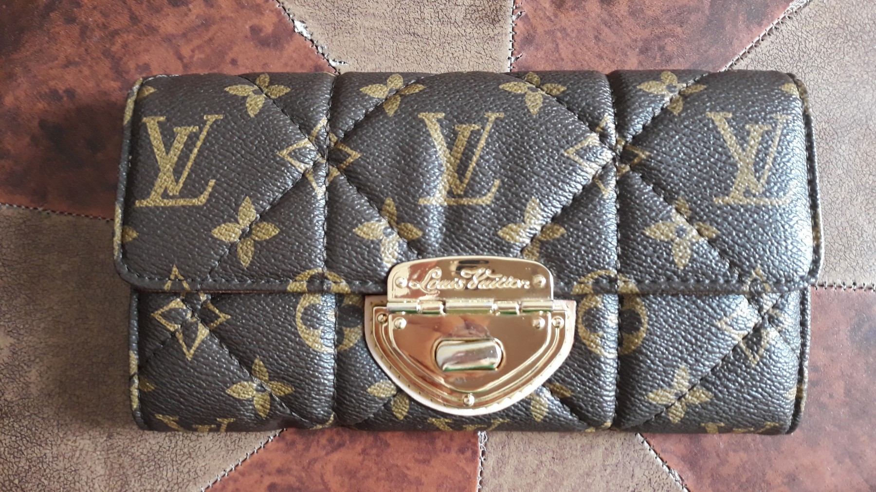 Louis Vuitton novcanik torbica novo