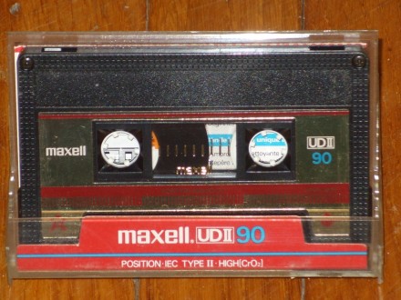 MAXELL UD II 90