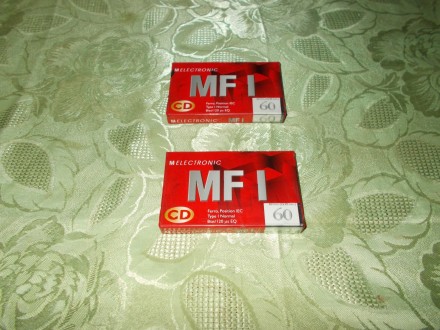 MElectronic MF I 60 - 2 nove kasete iz 1990 godine