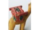 Mala drvena kamila figura slika 1