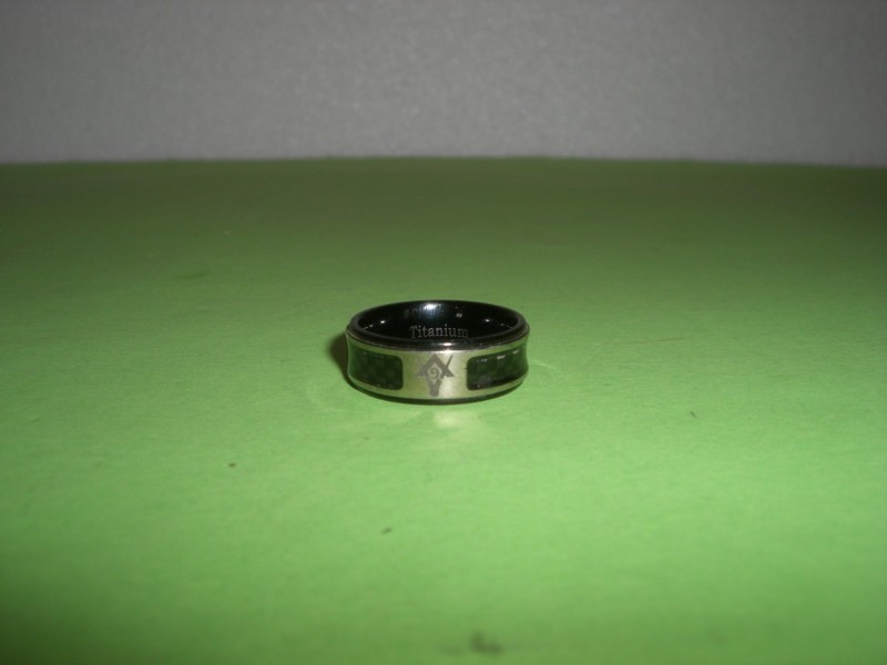 Masonski prsten od titanijuma