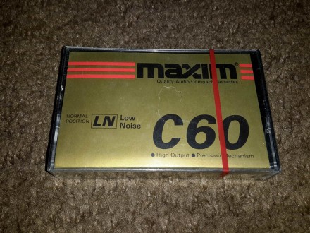 Maxim C60 , U CELOFANU