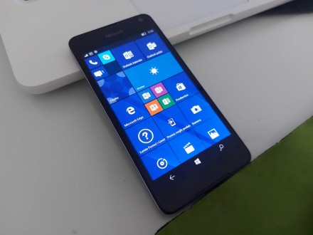 Microsoft Lumia 650 - RM 1152