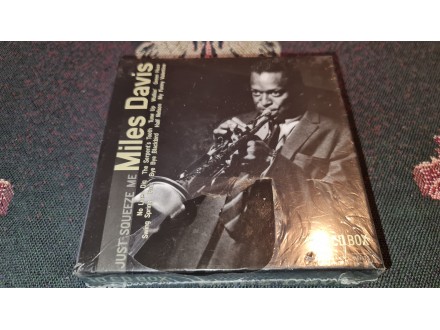 Miles Davis - Just squeeze me 10CDa box , NOVO!