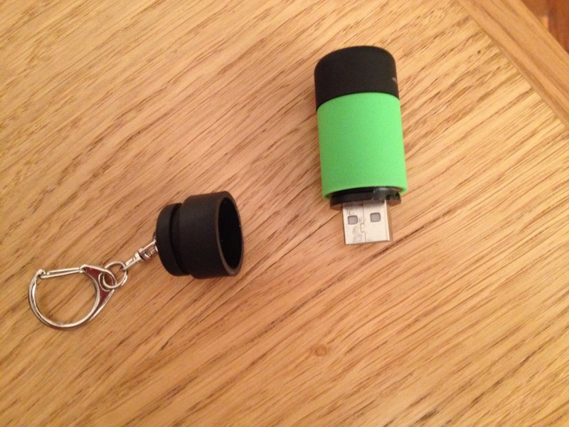 Mini USB LED baterijska lampa - ZELENA