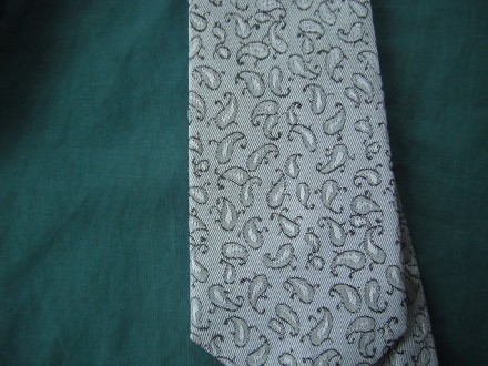 Moderna uzana kravata-novo