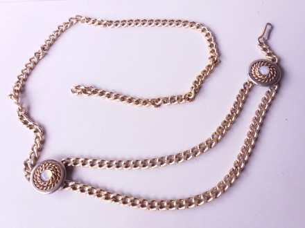Neobicna ogrlica ili kais AR Made in France