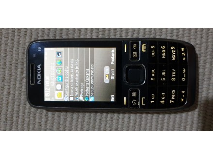 Nokia E52 br. 42,   lepo ocuvana, odlicna, original