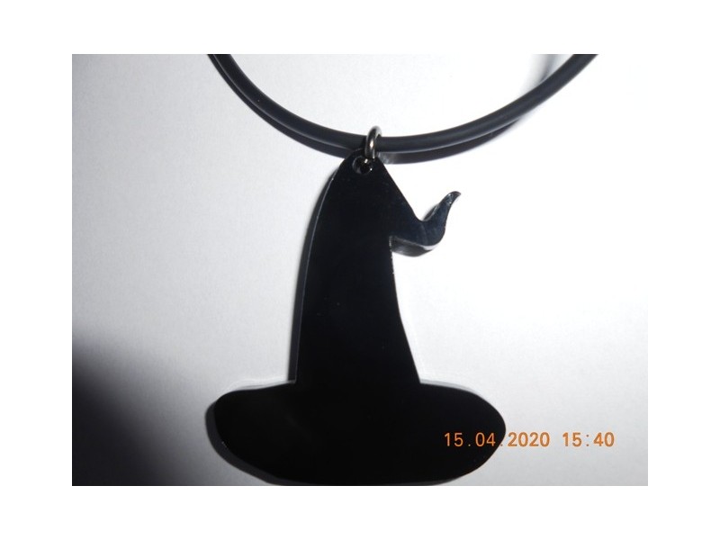 Ogrlica - Kapa veštice - magični šešir.za r..Hari Poter