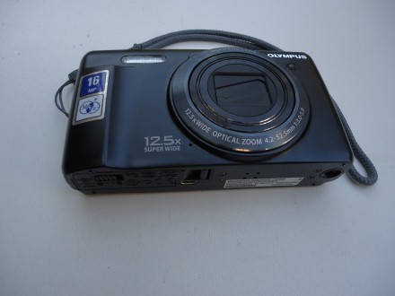 Olympus VR-370 Digital Camera 16mp.12,5zum Crni!