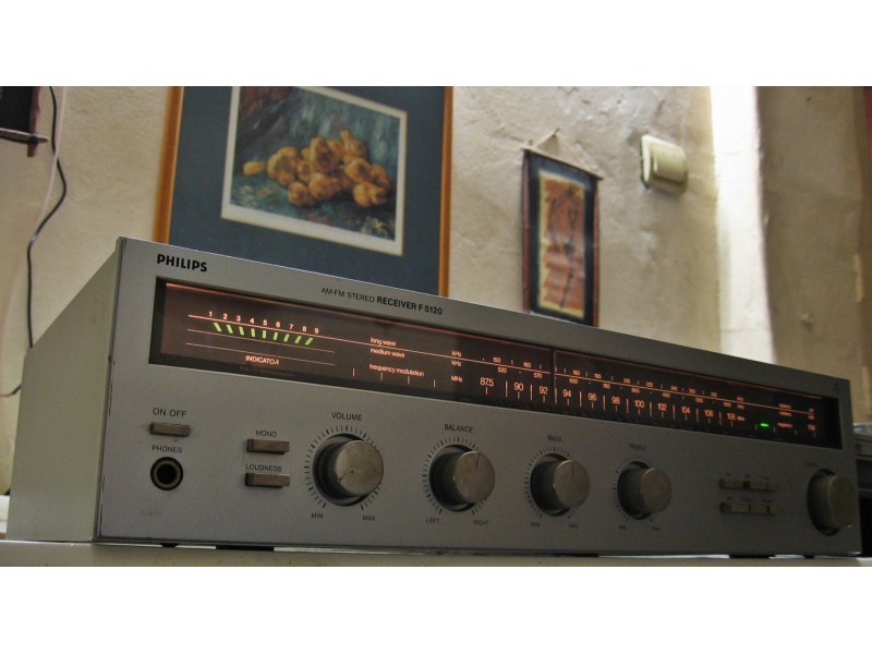 PHILIPS Vintage Stereo Risiver-F 5120