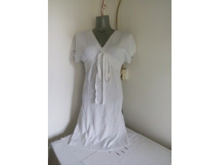 Pfu bela haljina sa masnicom  S/M
