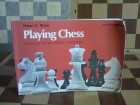 Playing Chess (sah)
