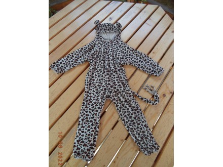 Prelep kostim kravica leopard 4/7 god.