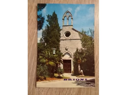 Razglednica Jugoslavija Brioni Crkva