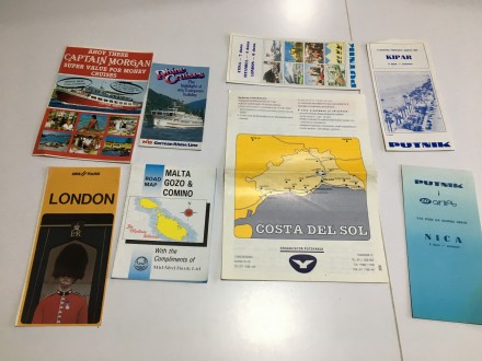 Razne brošure, turistički vodiči  lot