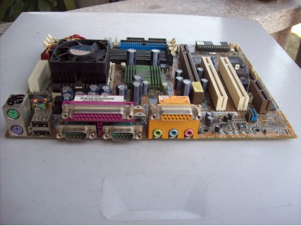 Retro ASUS CUV4X-ME 370 mat. + Cel.633Mhz + kuler