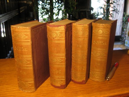 SCHILLERS WERKE 1 - 12 u četiri toma 1867
