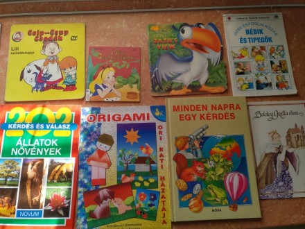 Set knjiga za decu, na mađarskom jeziku