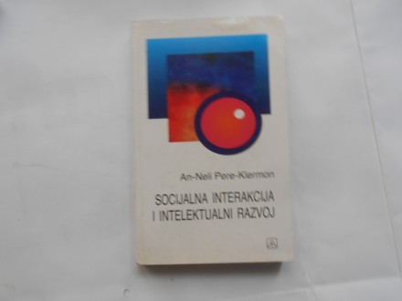 Socijalna interakcija i intelektualni razvoj, An Neli P