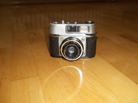 Stari fotoaparat (1960.) - Vredeborch Felicetta