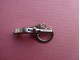 Stari mikro pištolj privezak za kljućeve – Omnipol slika 5