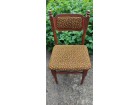 Starinska stolica od punog drveta