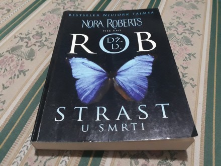 Strast u smrti Nora Roberts