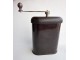 Tramp bakelitni mlin za kafu iz 30 godina prošloga veka slika 3