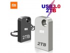 USB stik 2TB + C adapter za telefon