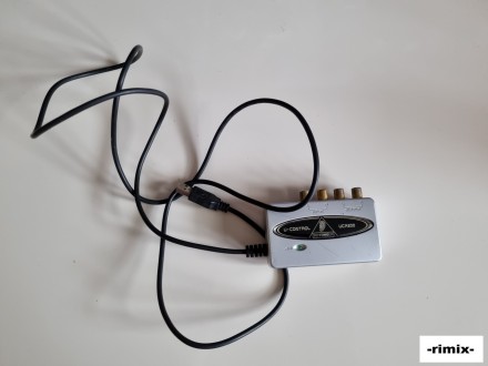 USB zvucna kartica - Behringer UCA200