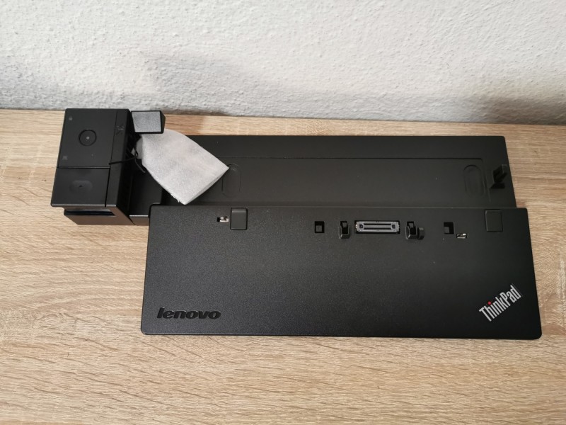 Ultra Dock Docking 40A2 za Lenovo ThinkPad P50s, P51s