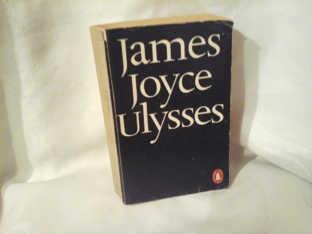 Ulysses James Joyce Uliks Džojs na engleskom .