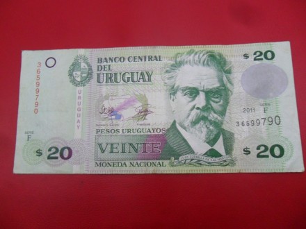 Urugvaj-Uruguay 20 Pesos 2011, v6, P7122