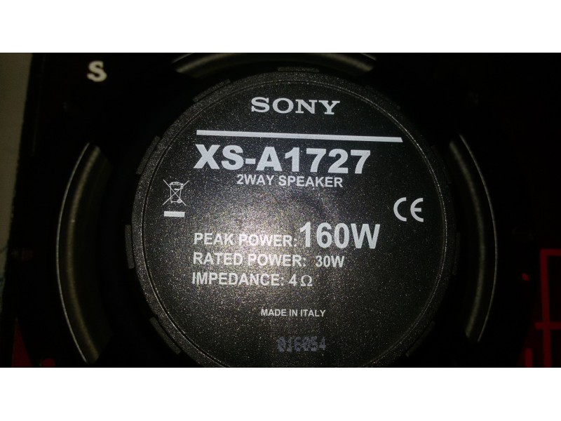 Vrhunski 2 sistemski zvucnici 6,5` Sony XS-A1727 par