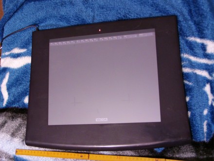 WACOM Graphics Tablet Intuos 2 Velika