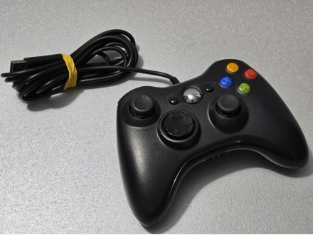 XBOX 360 žičani džojstik CRNI Xbox 360 Wired Controller